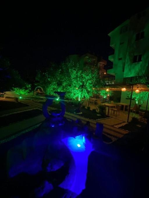 Side Leon Otel Exterior foto