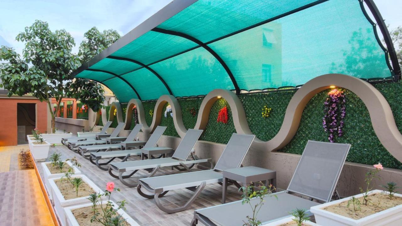 Side Leon Otel Exterior foto